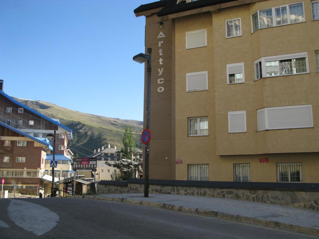 Apartamento Decris Sierra Nevada Exteriér fotografie